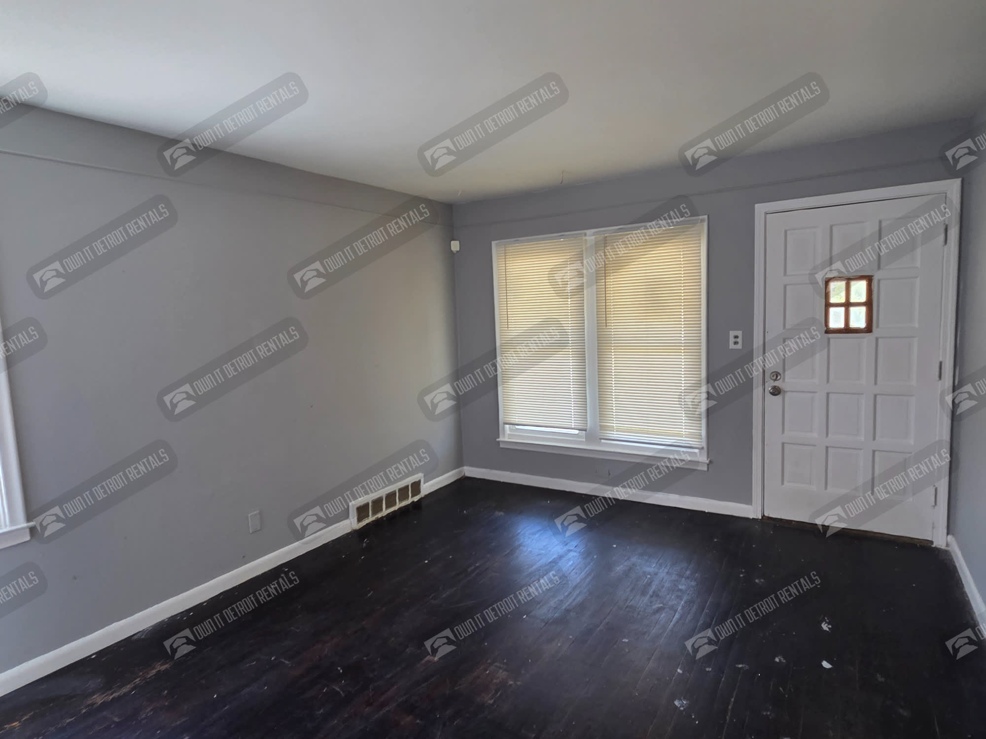 11488 Faust Ave – photo 4
