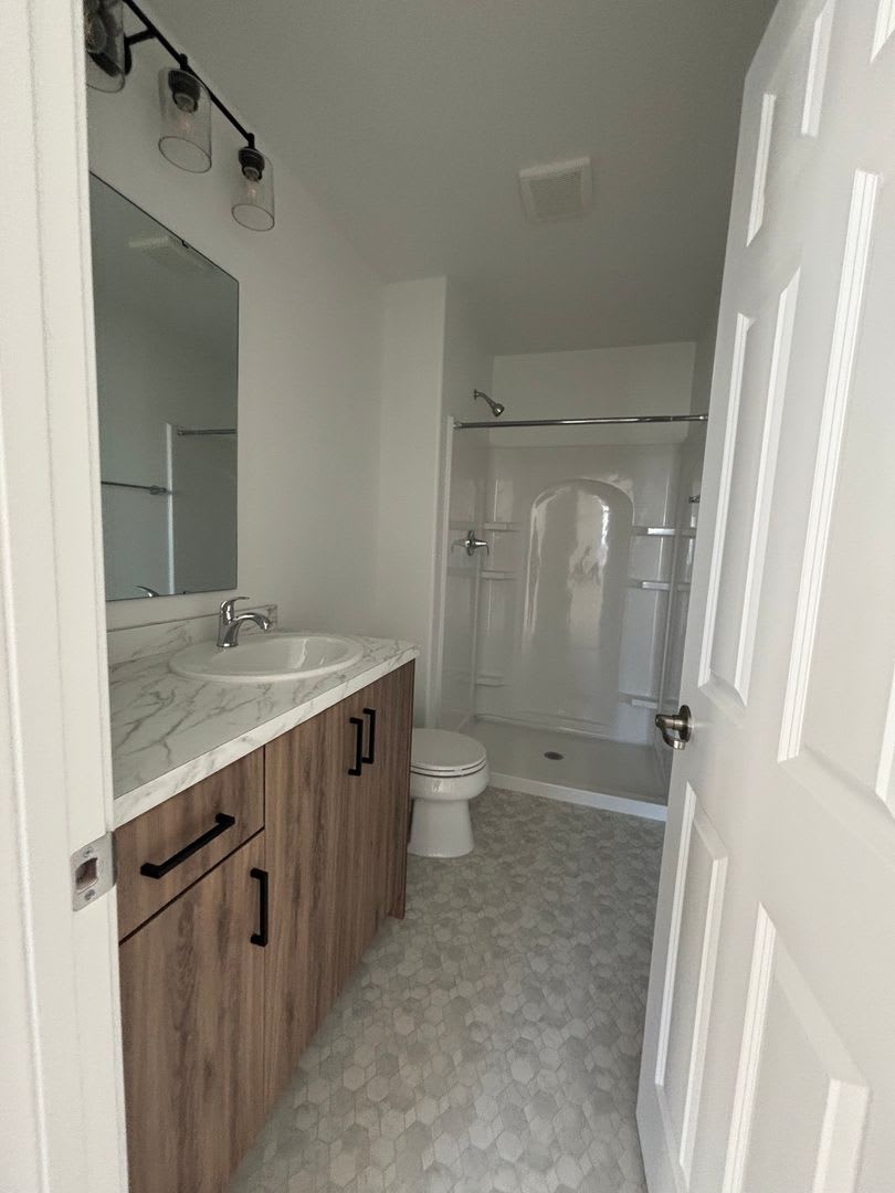 3 Bedroom 3 Bathroom Townhomes – photo 4