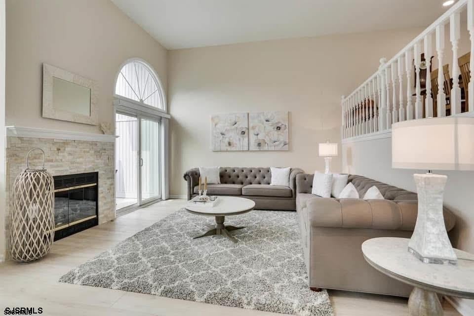 433 Albacore Ln – photo 2
