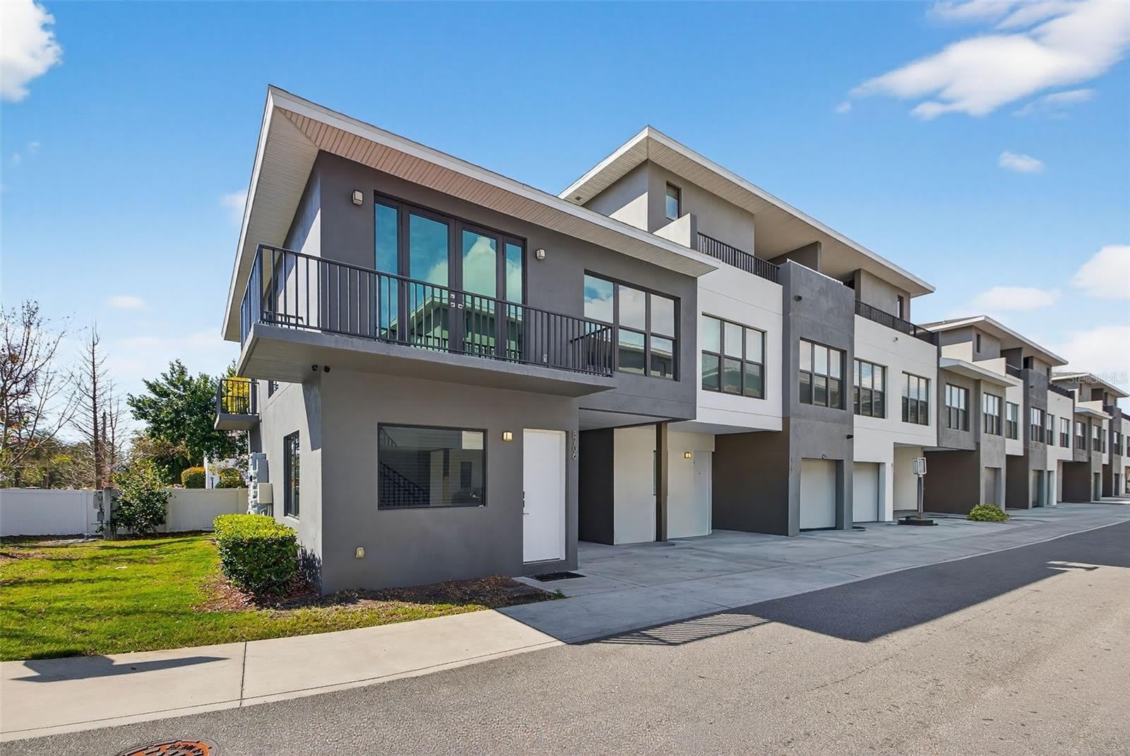 8706 PALM RANCHES Place – photo 3