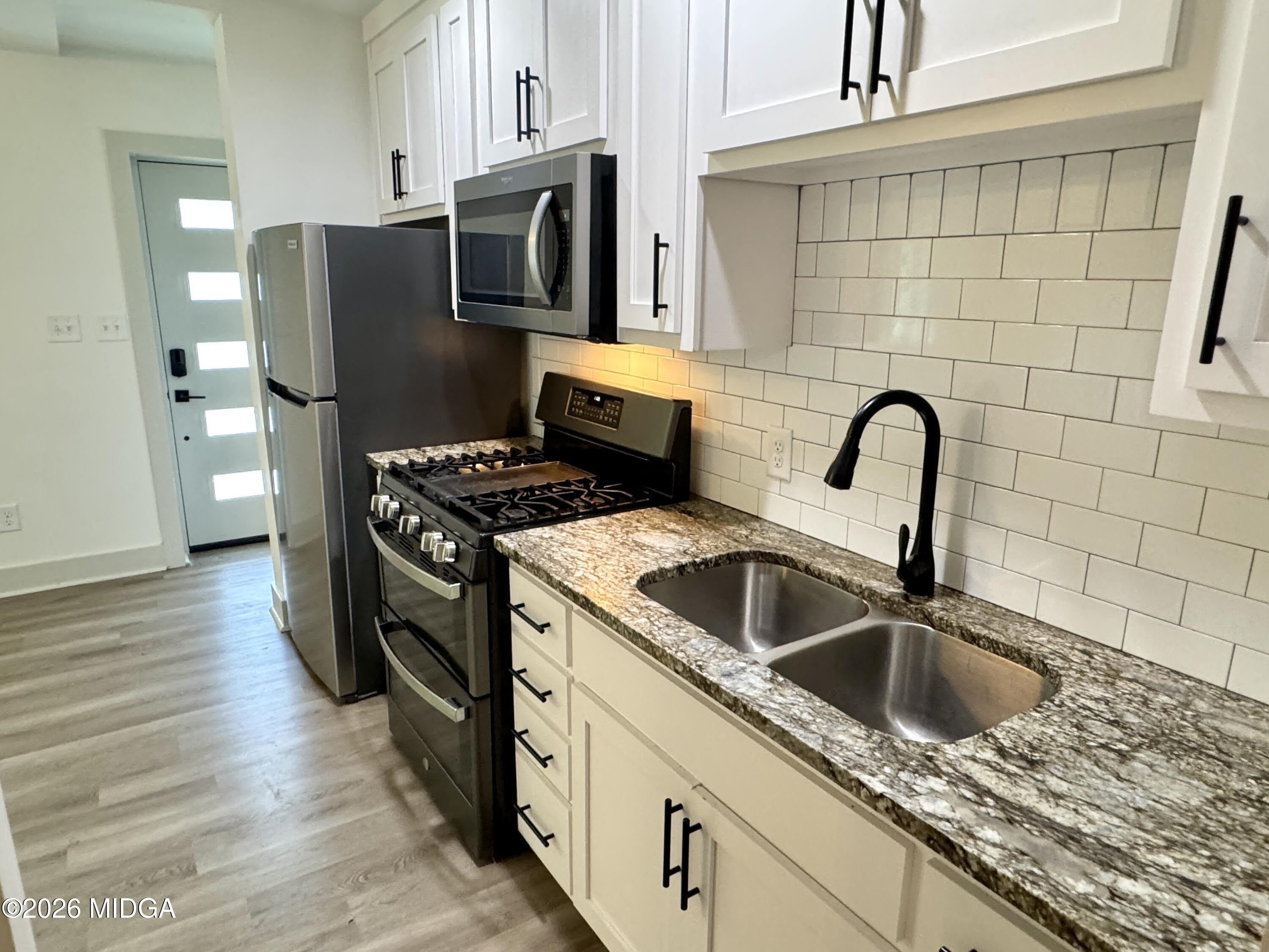 1473 Calhoun Street – photo 2