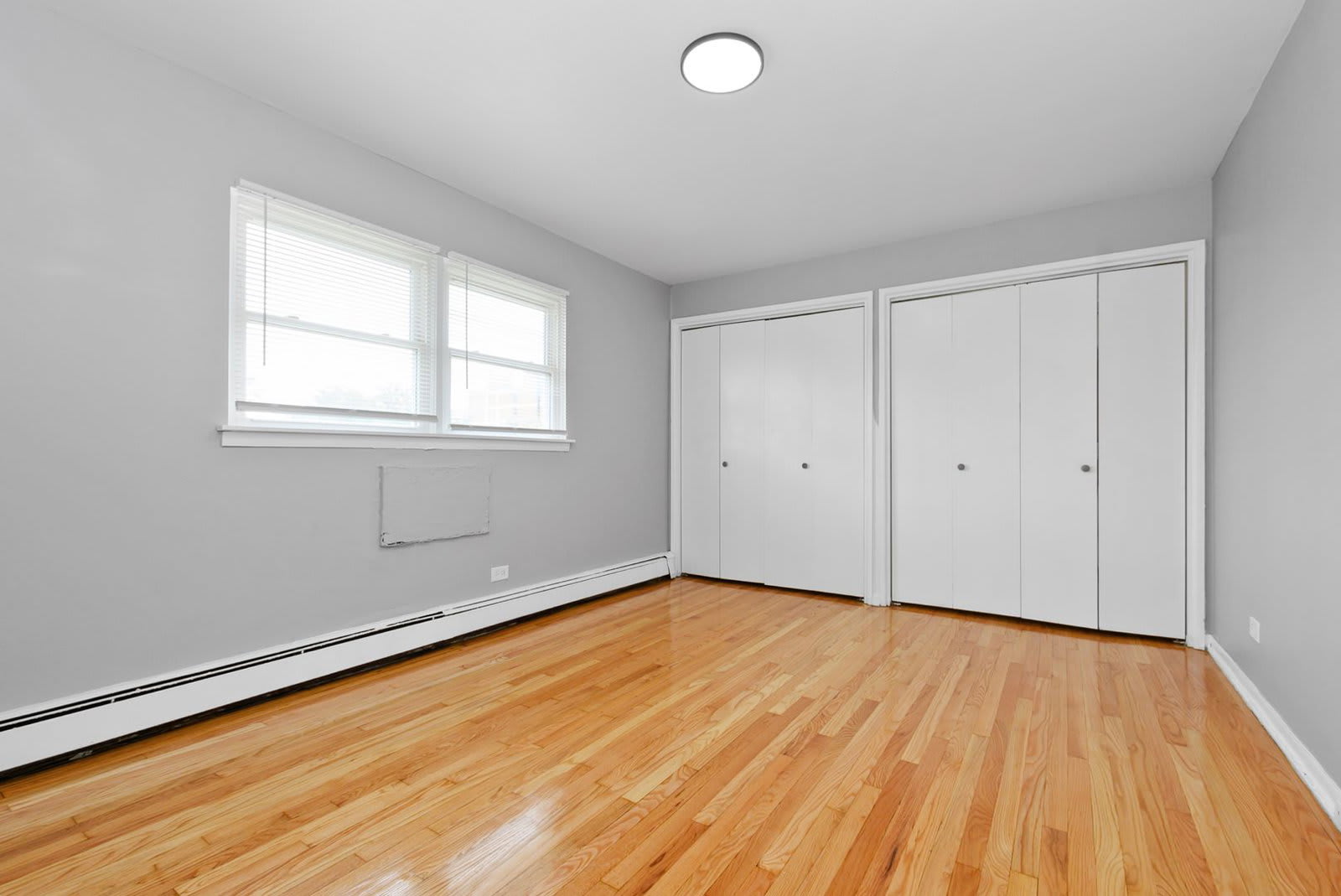 6107 South Racine Avenue – photo 2