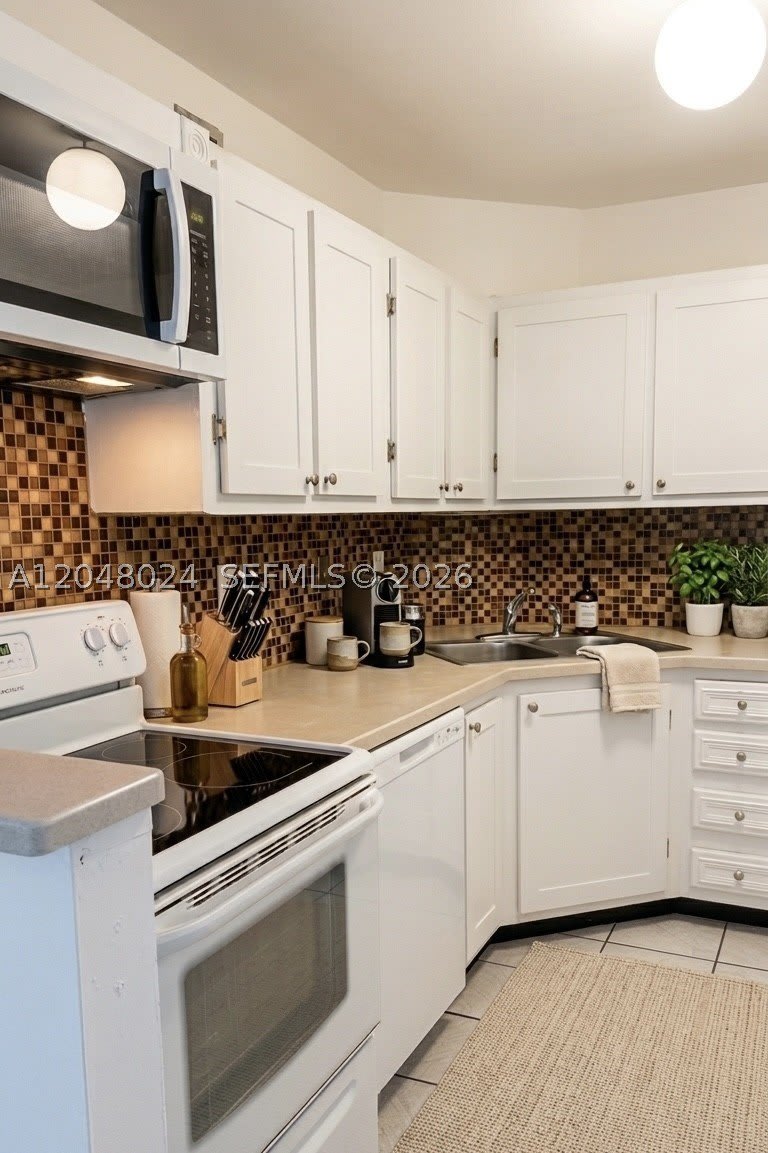 3105 Oakland Shores Dr – photo 2
