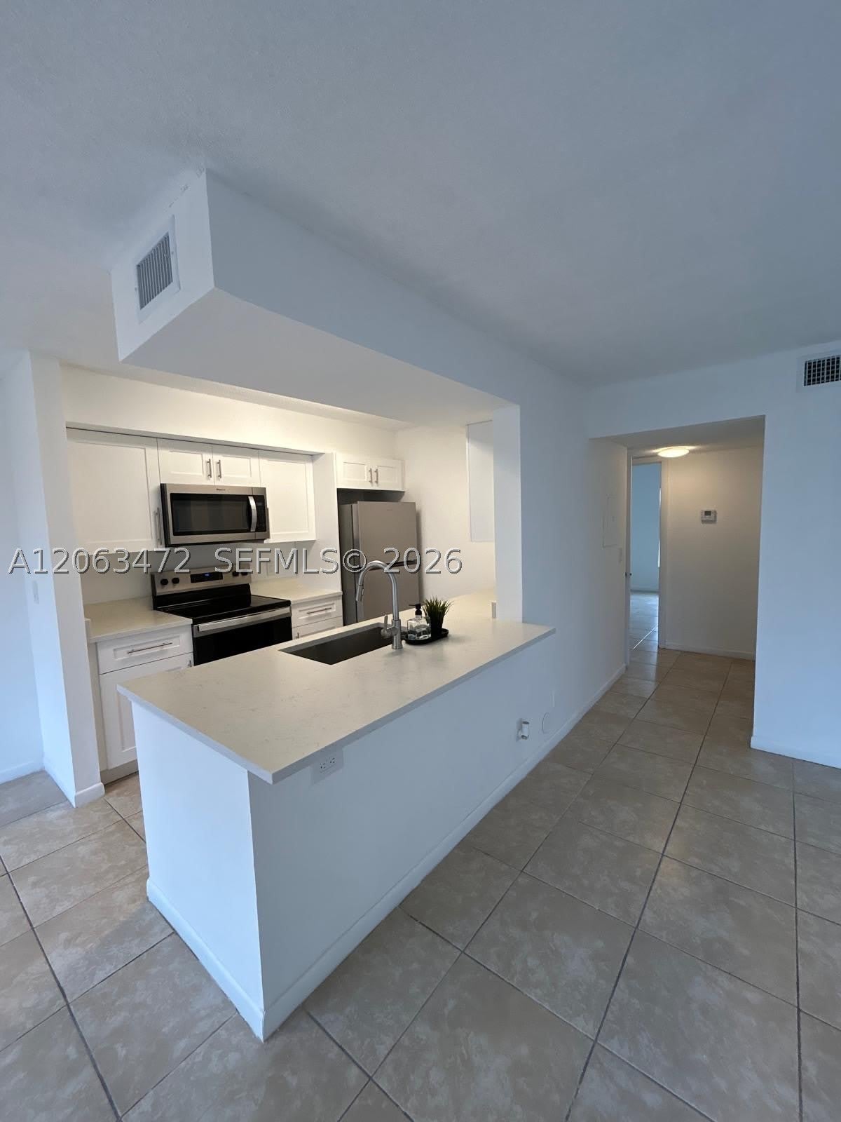 815 W Boynton Beach Blvd – photo 5