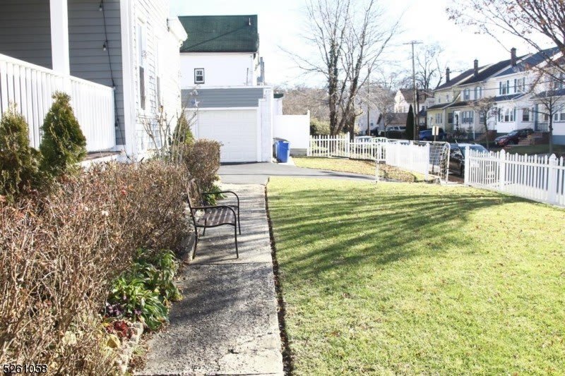 664 VALLEY ST UNIT 1 – photo 4