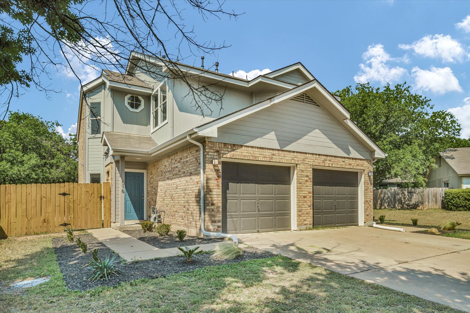 516 Gregory Ct Round Rock, TX 78664 – photo 2