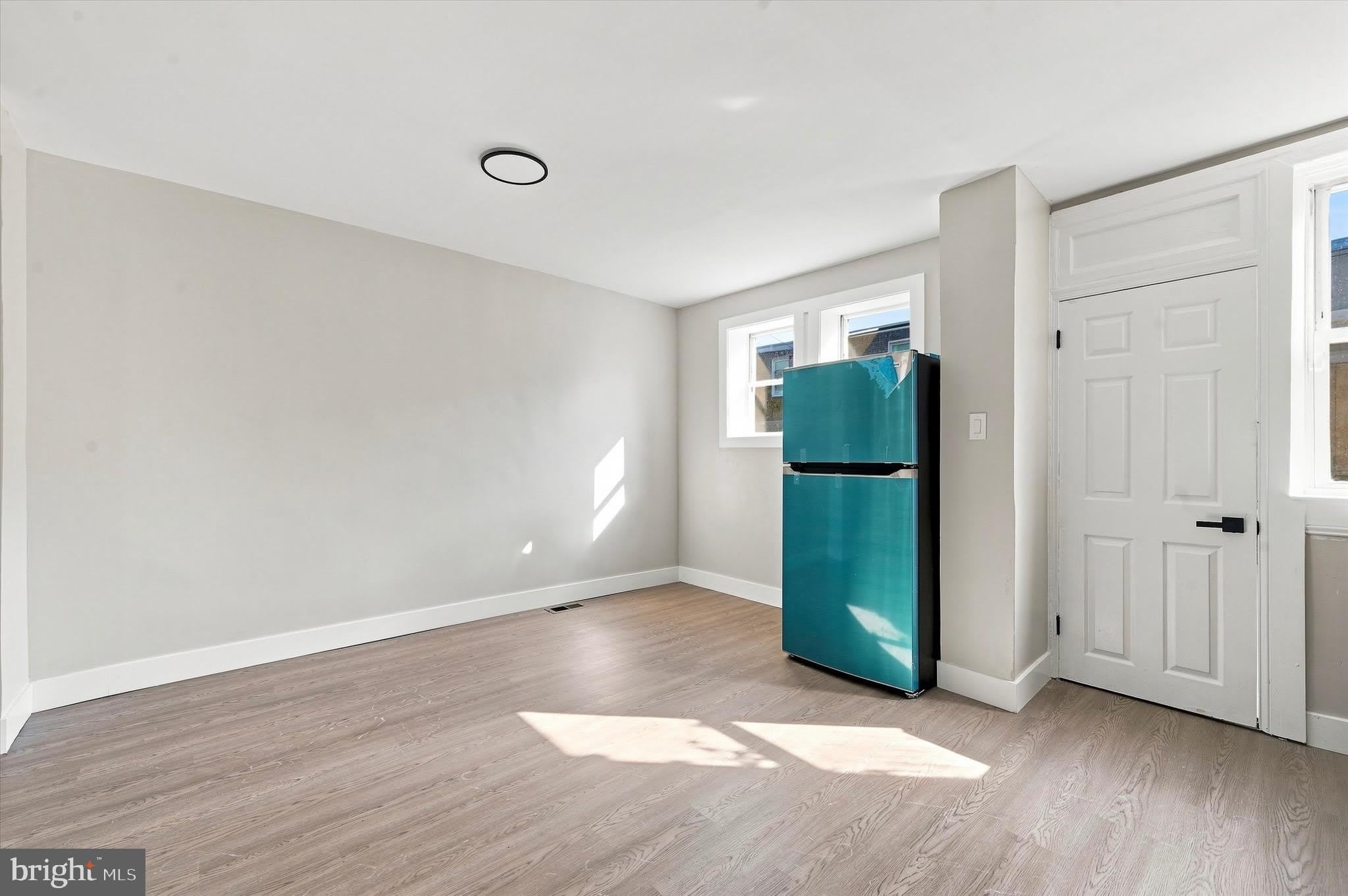 5840 CRITTENDEN Street – photo 4
