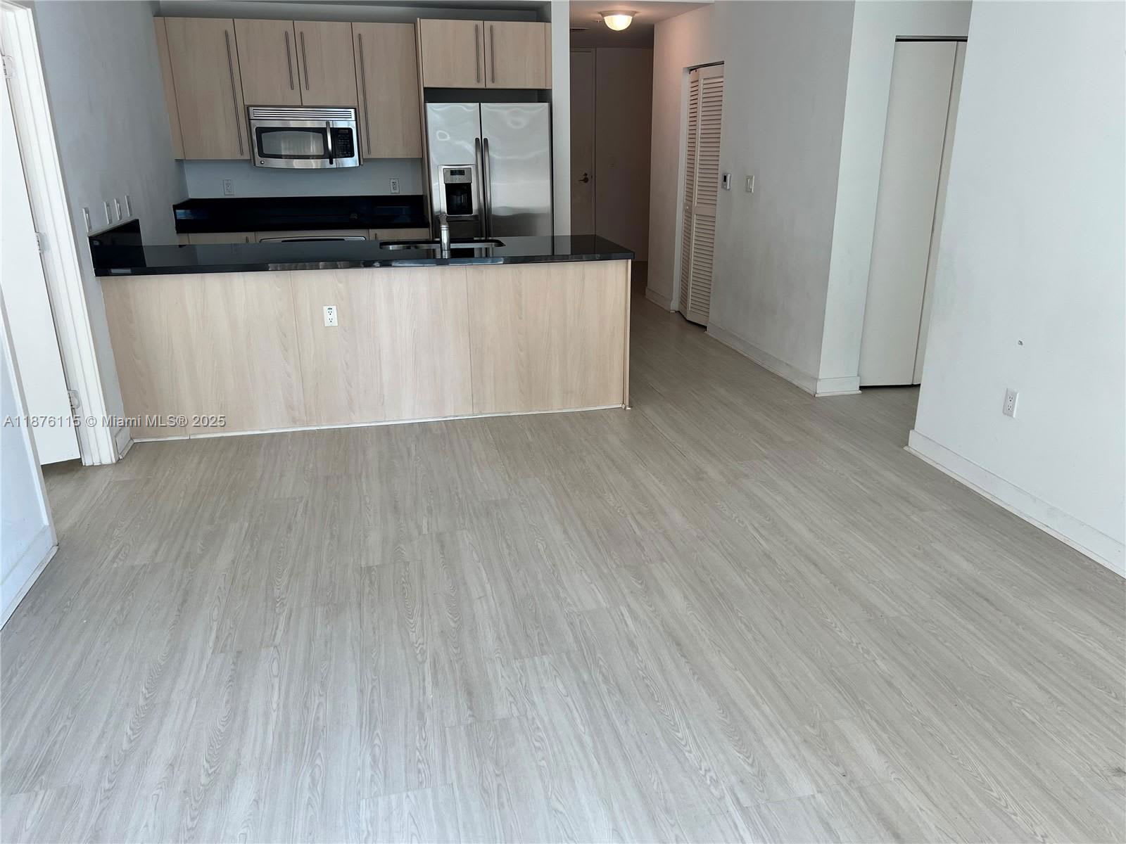1111 Southwest 1st Avenue – photo 2