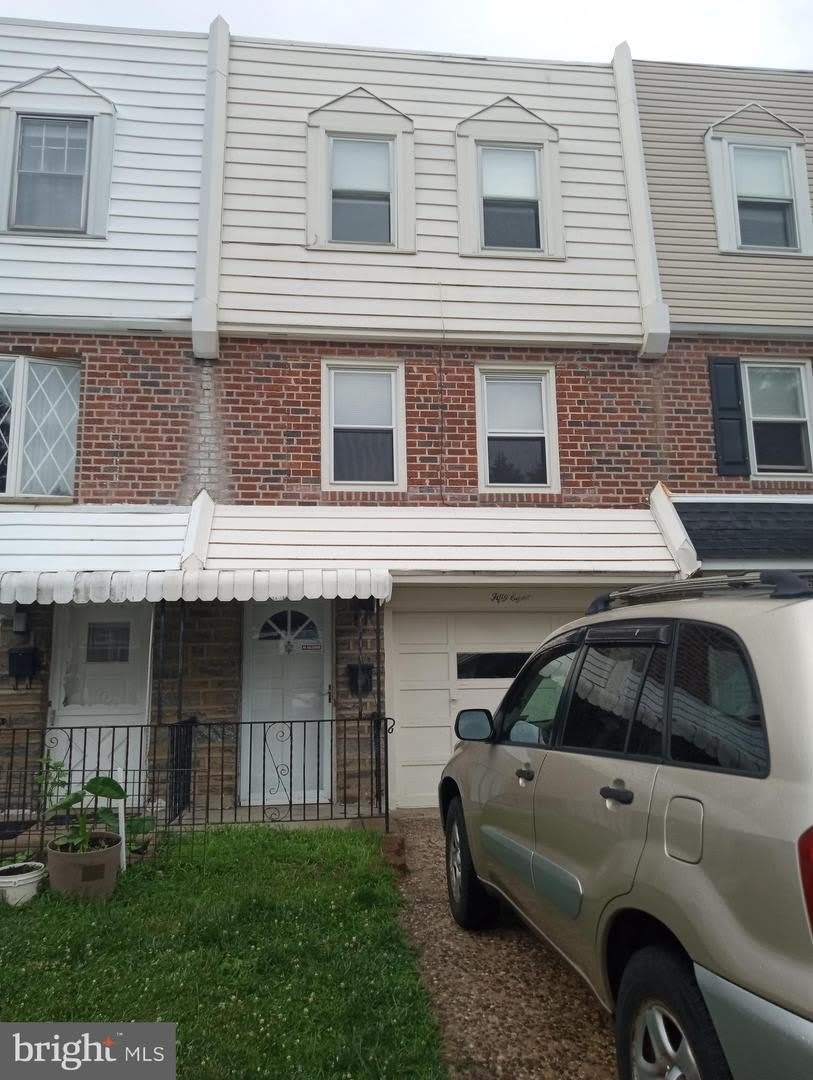 58 SUBURBAN LN – photo 1