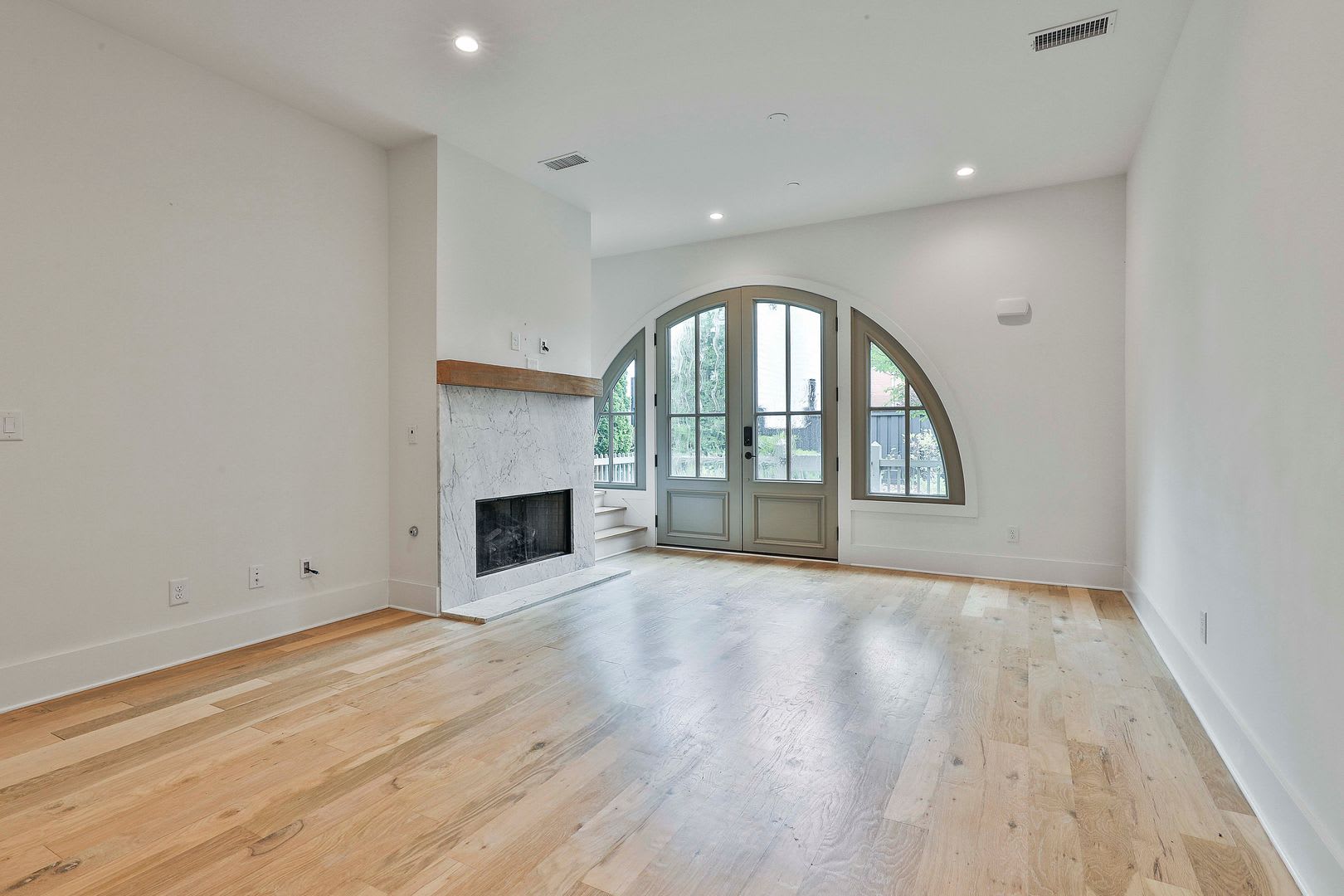 3Bd Trilith Townhome With 2 Car Garage – photo 5