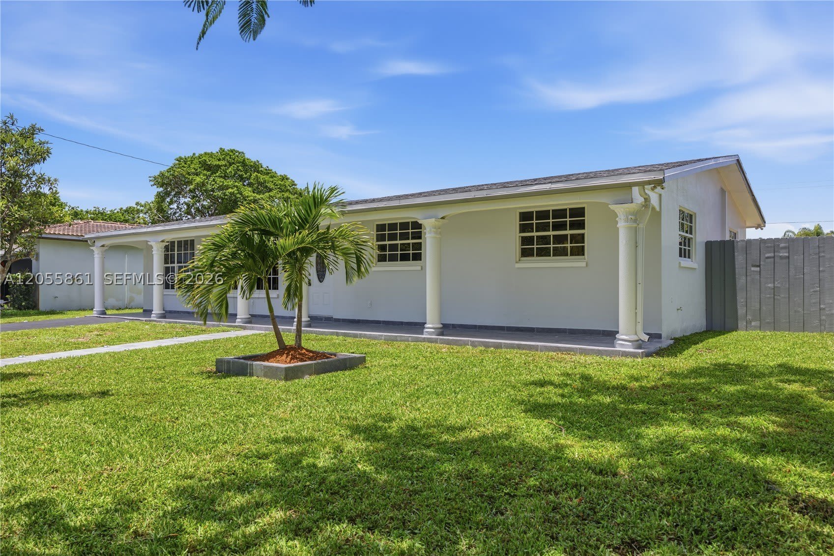 4225 Monroe St – photo 1