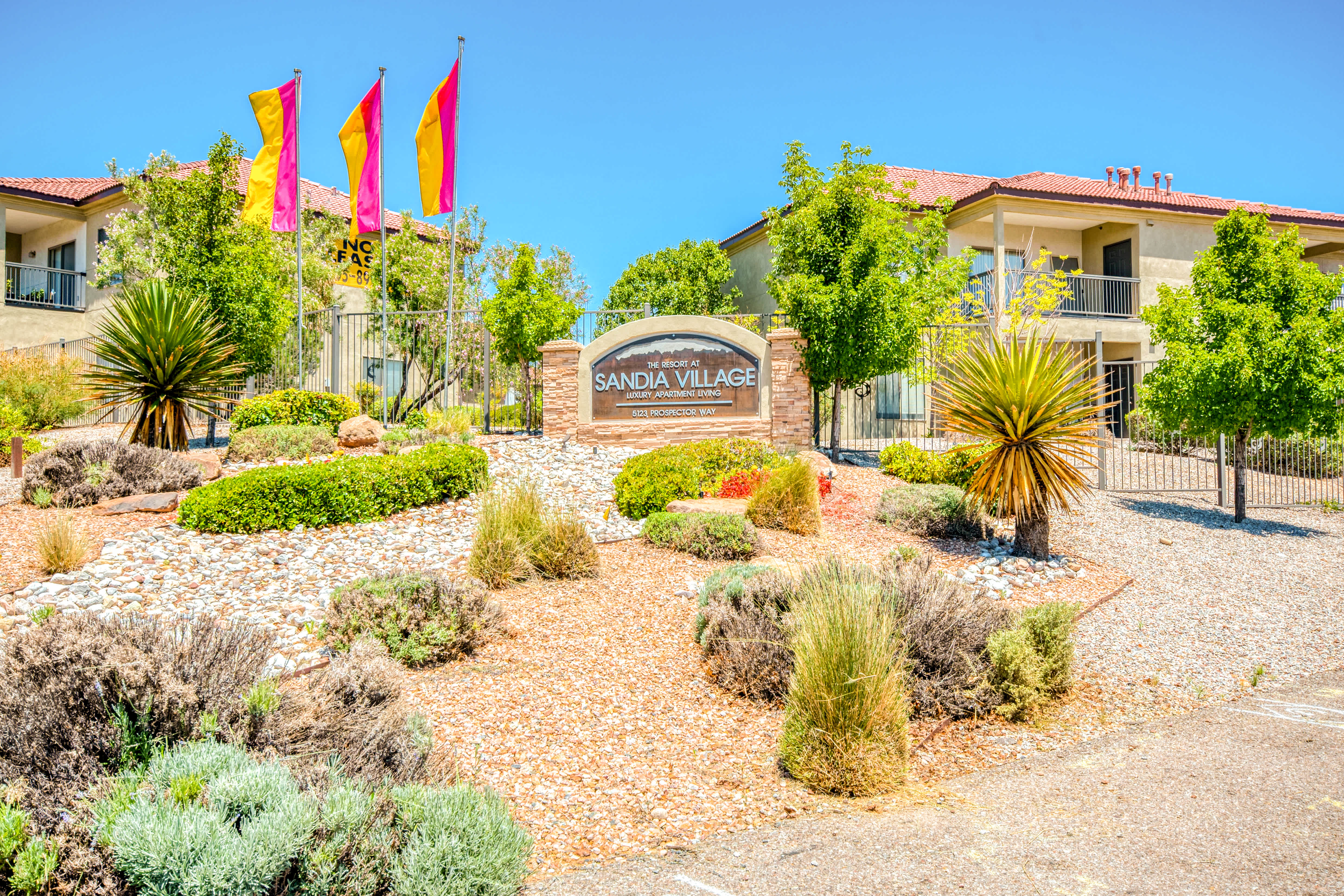The Resort at Sandia Village – photo 1