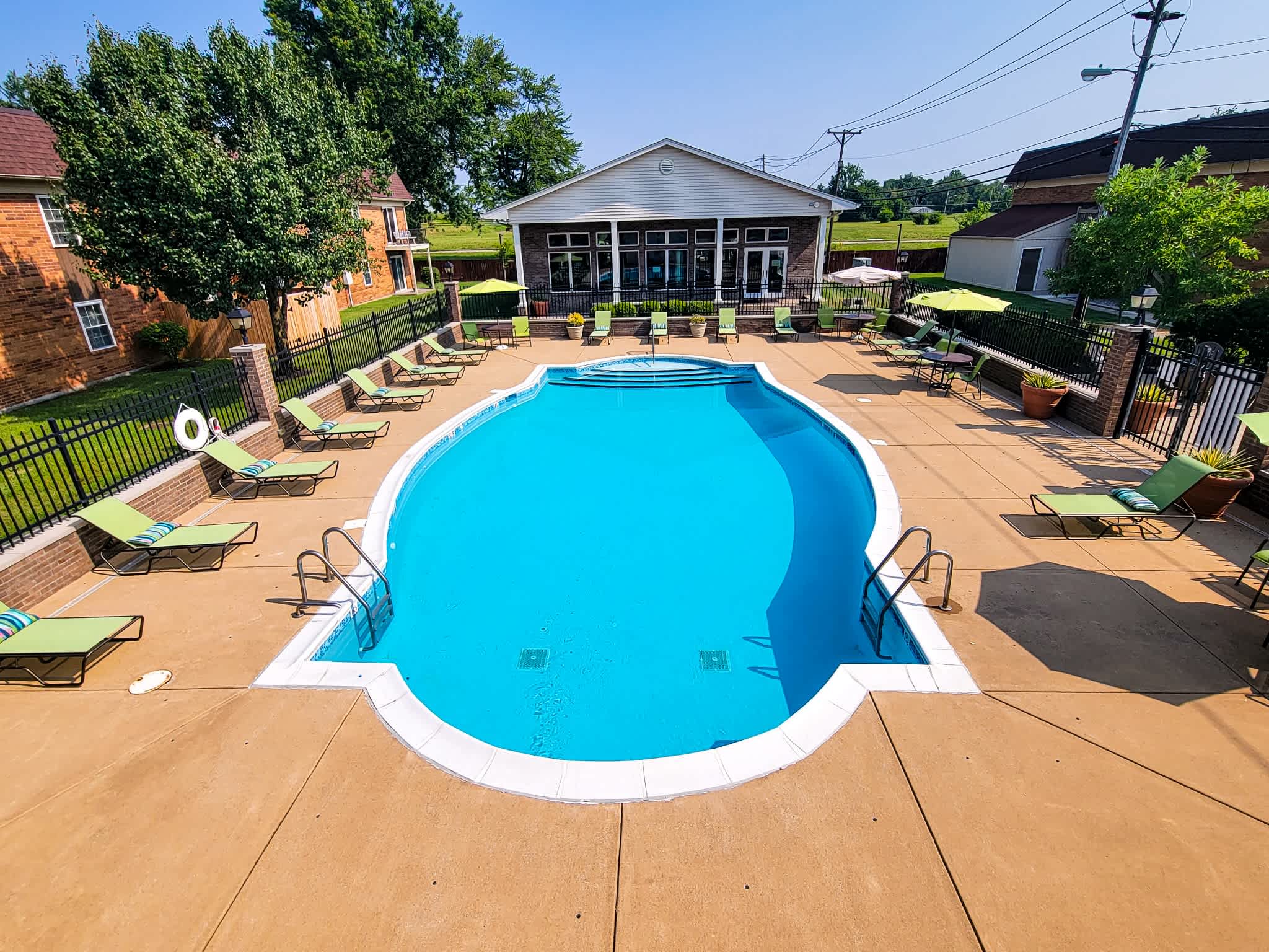 Tanglewood Apartments – photo 2