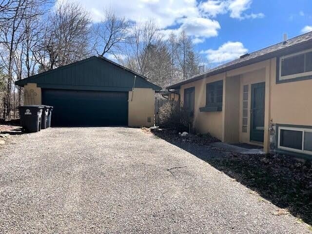 3079 Pittsview Drive – photo 1