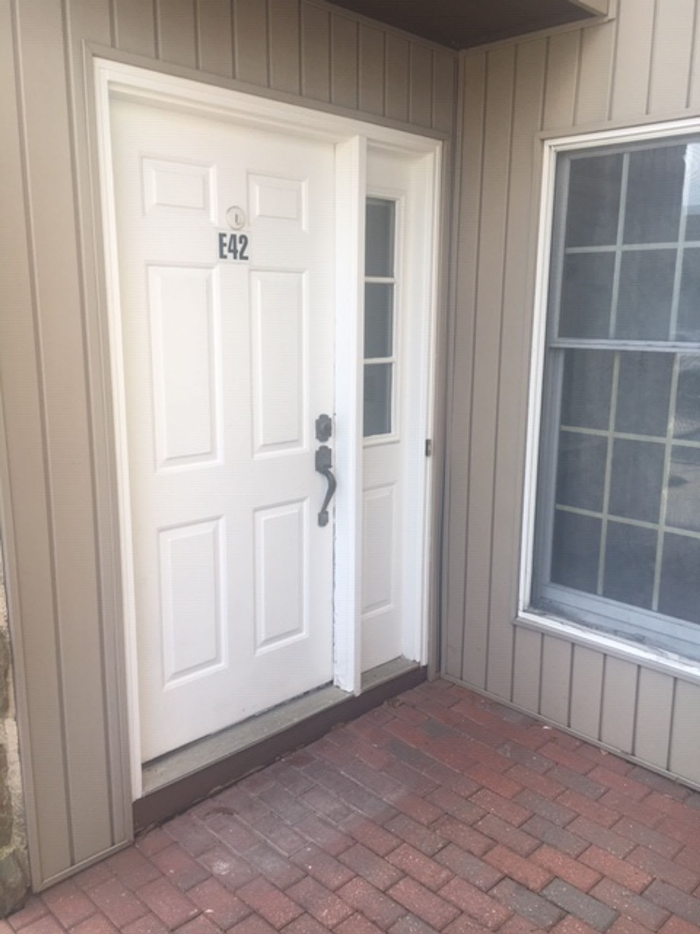1073 Dragston Road – photo 4