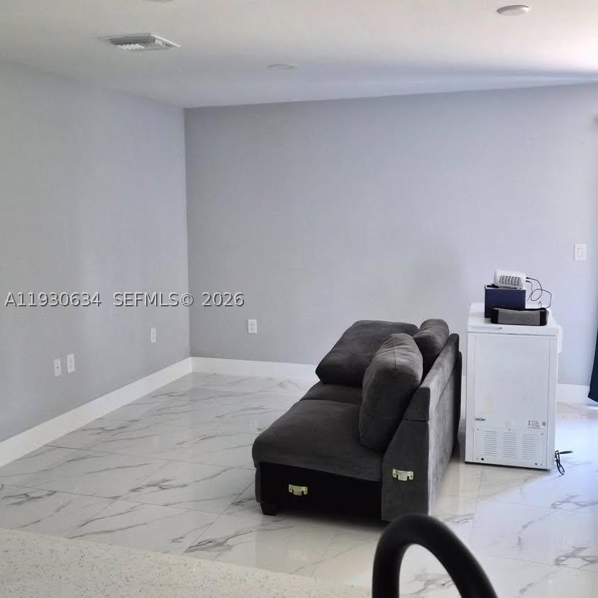 761 Kirkman Ave – photo 4