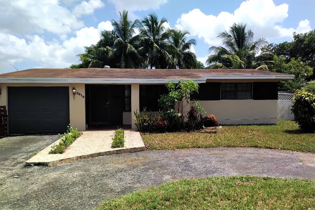 2813 Acapulco Drive – photo 1