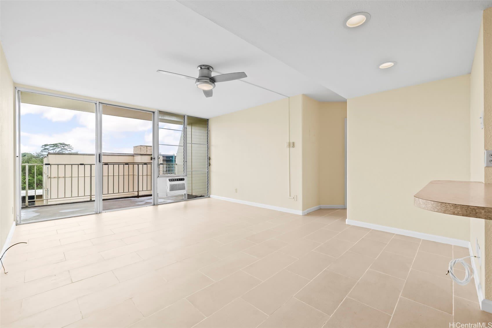 95-2057 Waikalani Place – photo 5