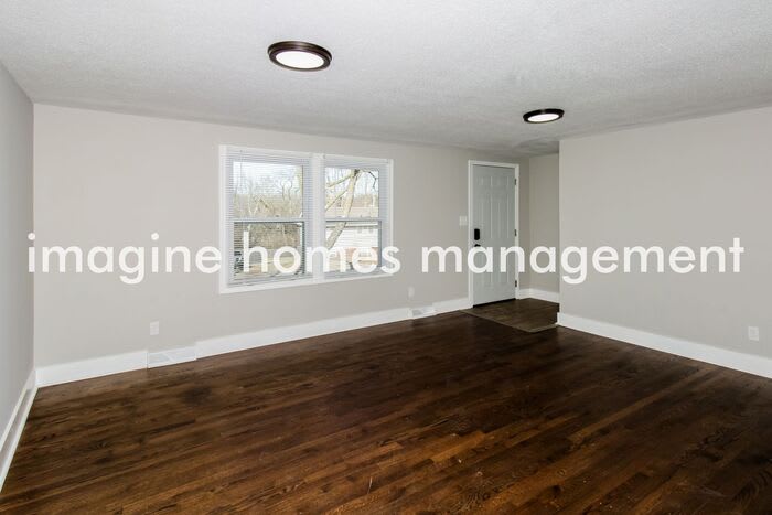 1205 Northeast 84th Terrace – photo 4