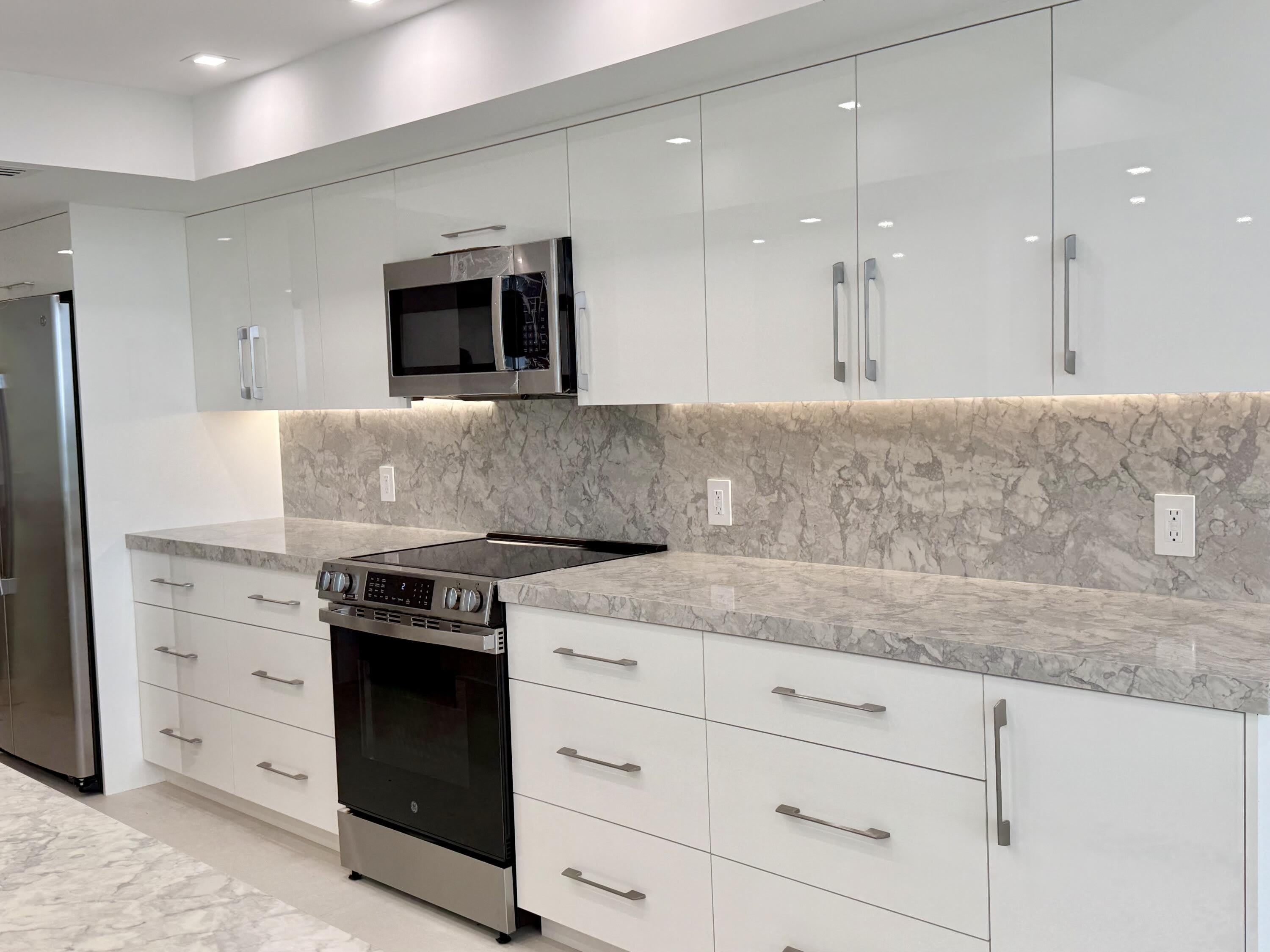 4201 N Ocean Boulevard – photo 2