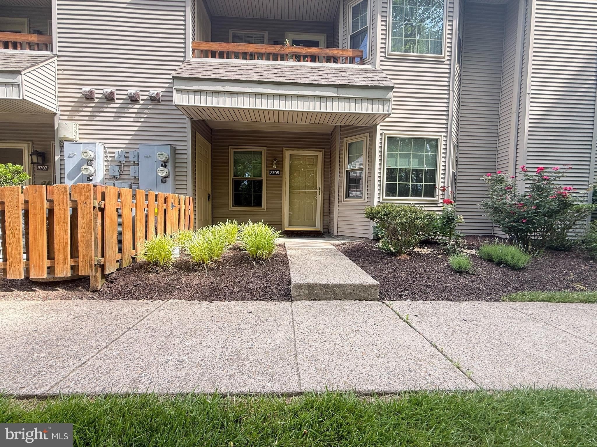 3705 Waltham Court – photo 1