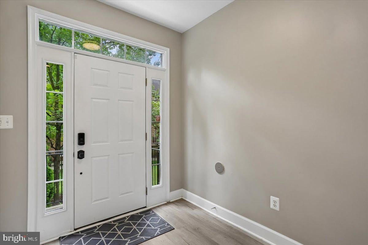 567 PELICAN Avenue – photo 3