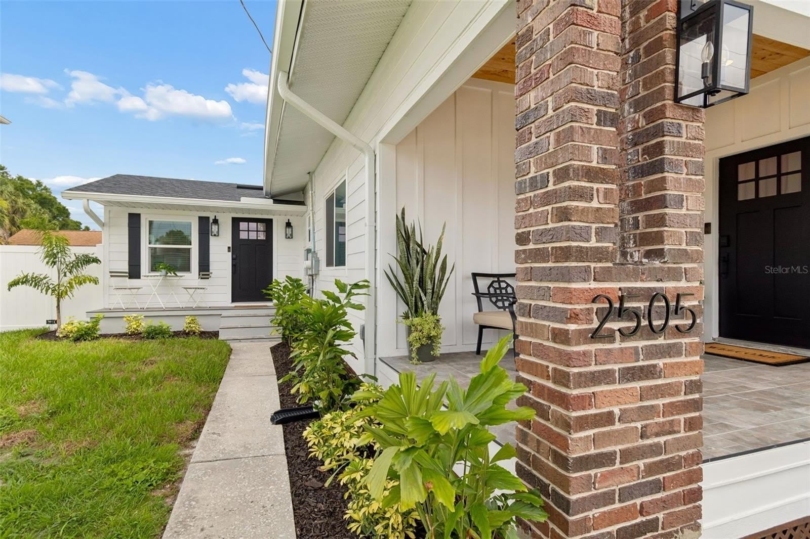 2505 W N B Street – photo 2