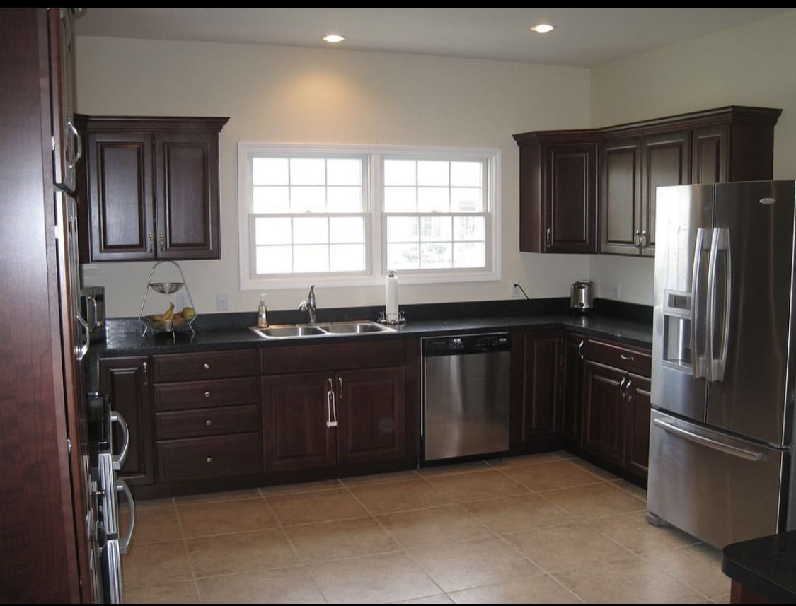 2401 Aaron Court – photo 4