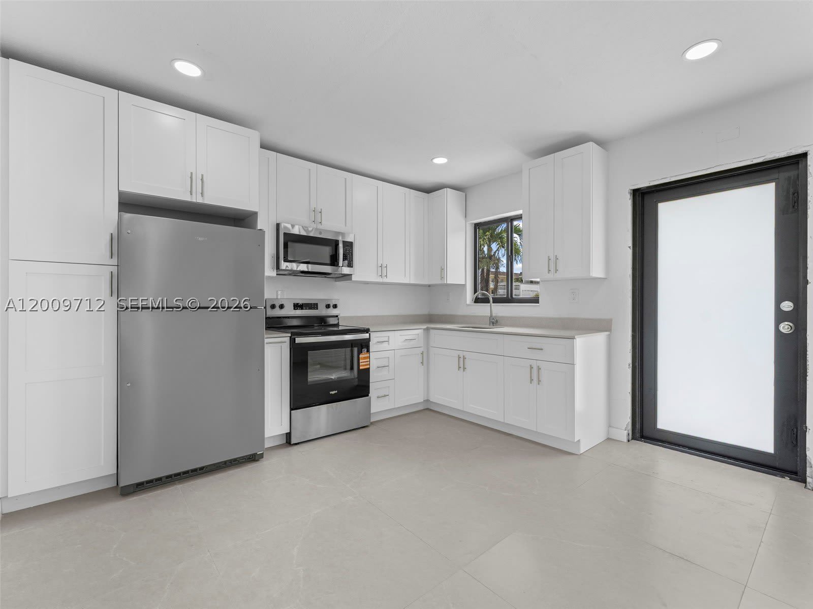 1368 W 29th St – photo 5