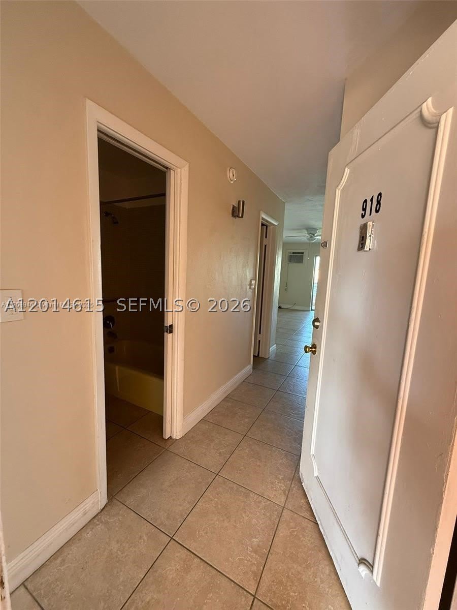 18707 NE 2nd Ave – photo 4