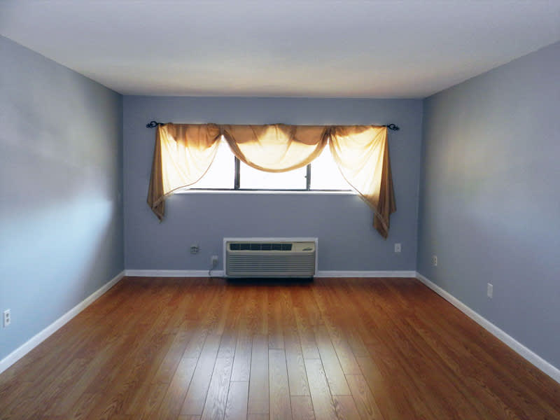 448 Racine Dr – photo 3