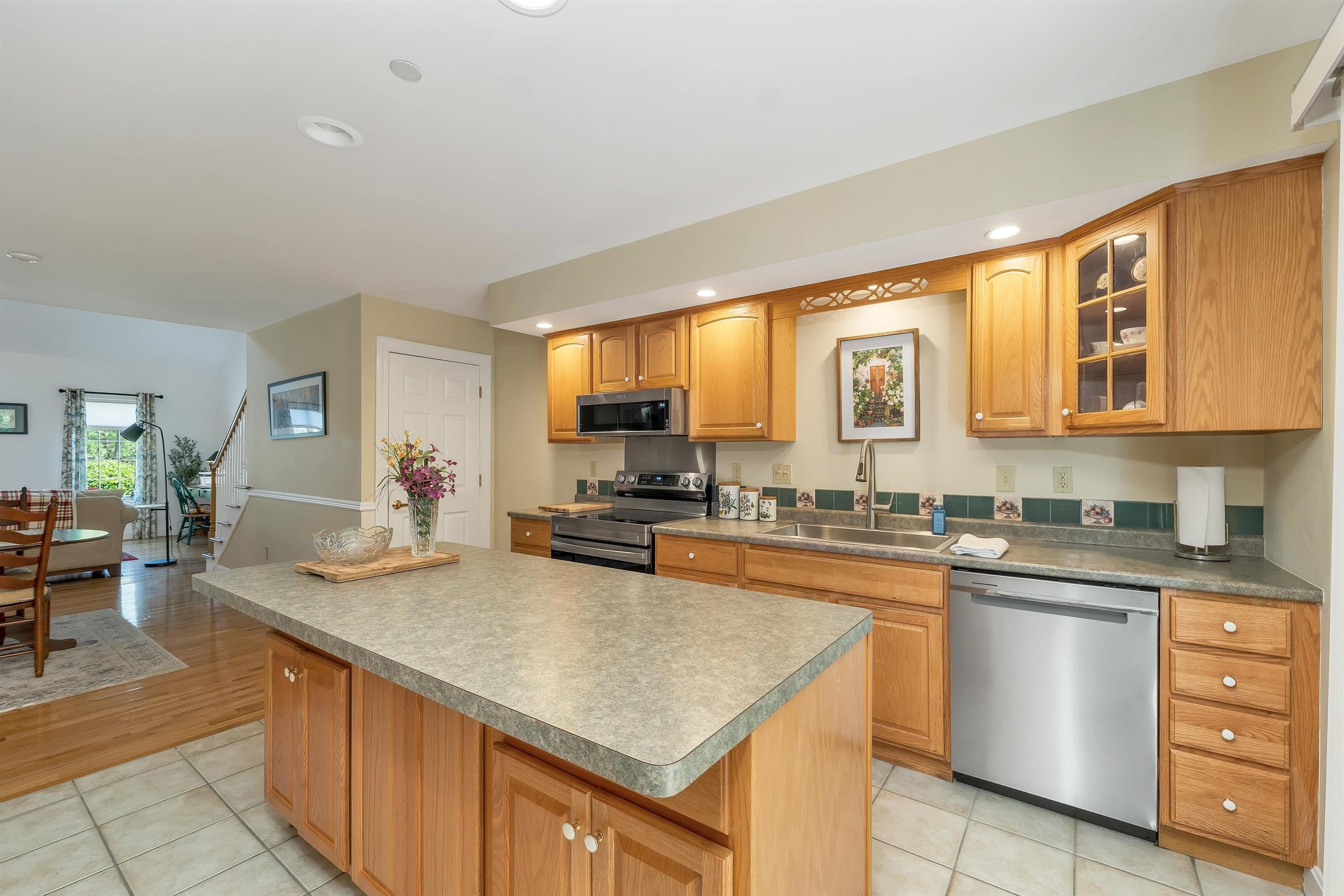 20 Emily Circle – photo 5