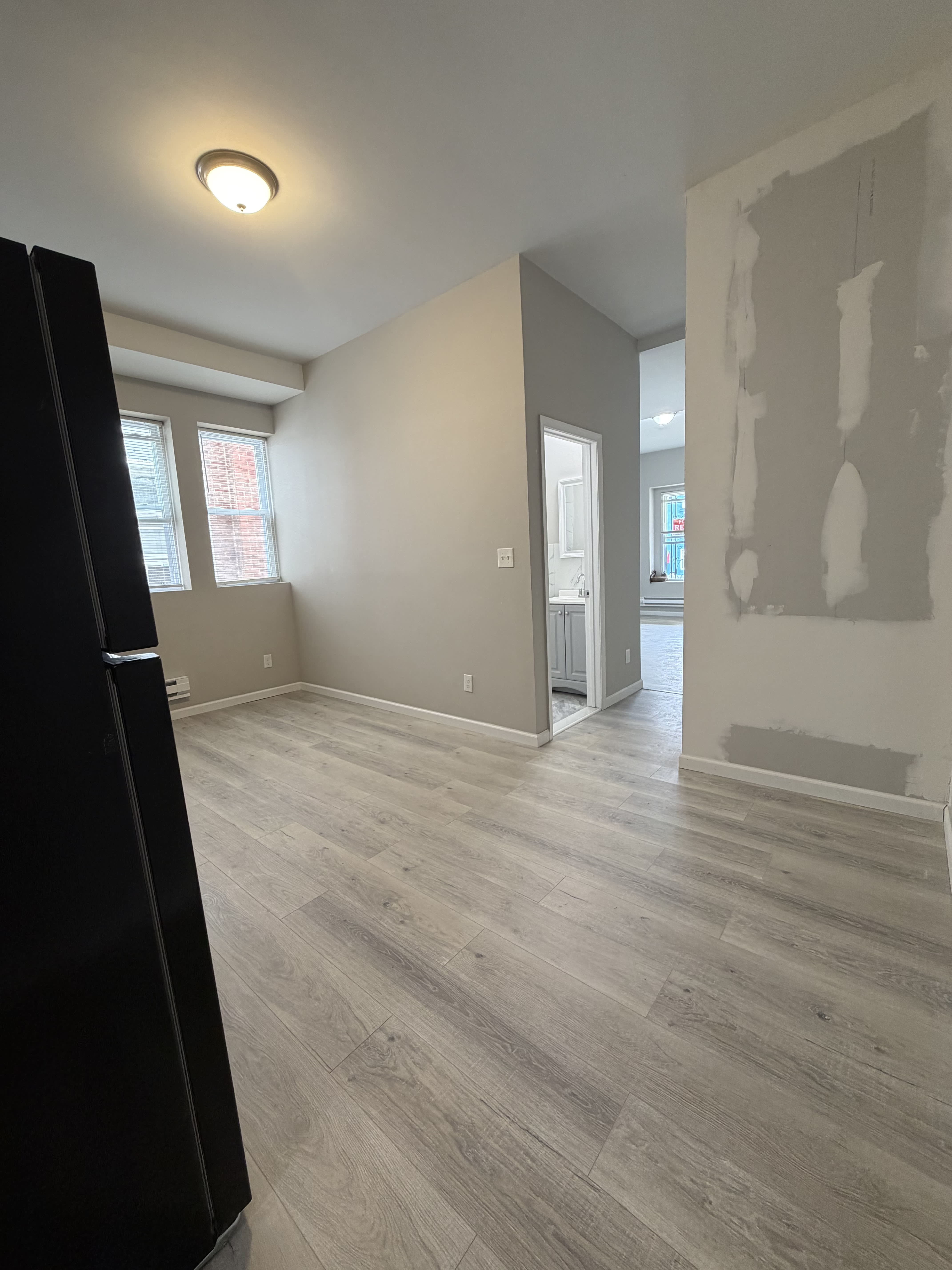 537 West Olney Avenue – photo 4