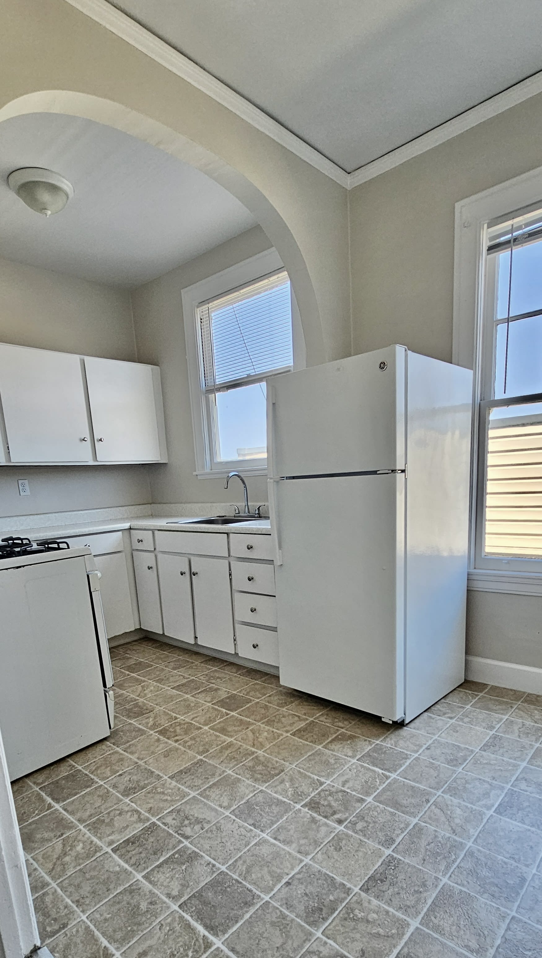 1295 39th Avenue – photo 2