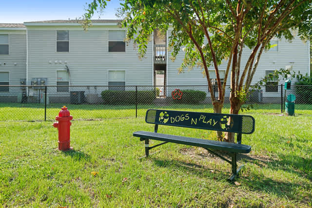 The Retreat at Hidden Bay Apartment Homes – photo 4