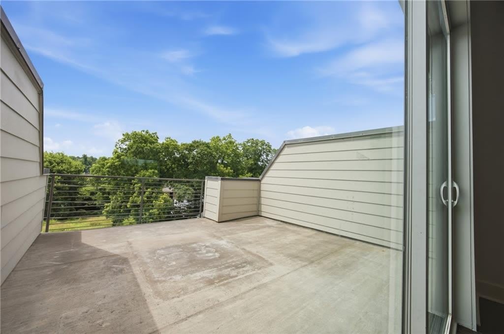 211 Bass Street SW – photo 3