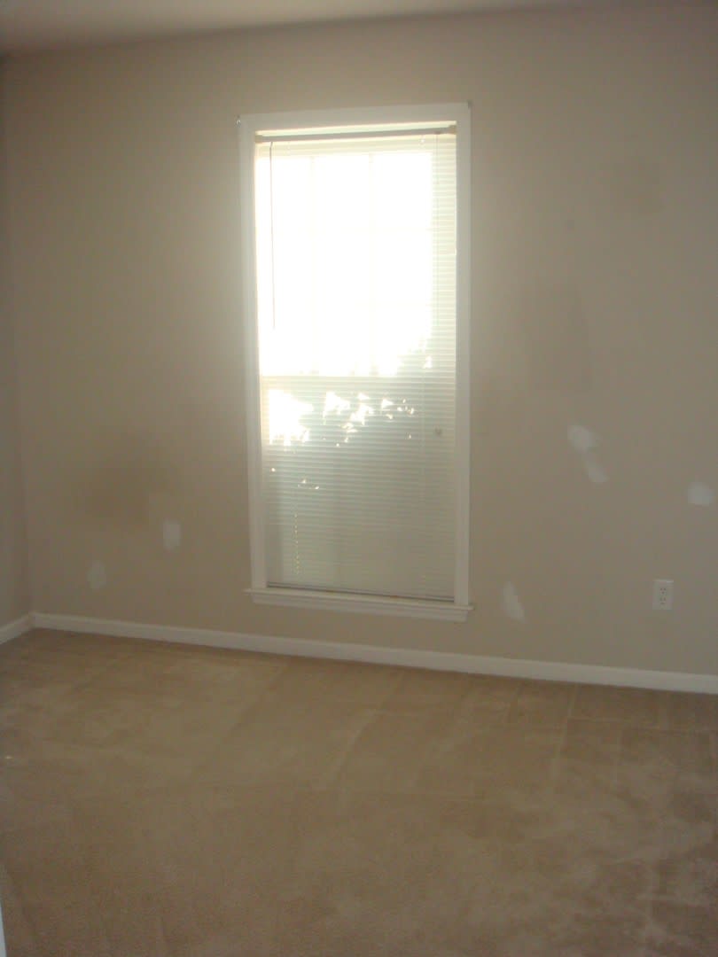 Four Bedroom Two Bath In Hahira – photo 3