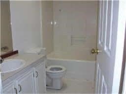 321 N Church Street – photo 5