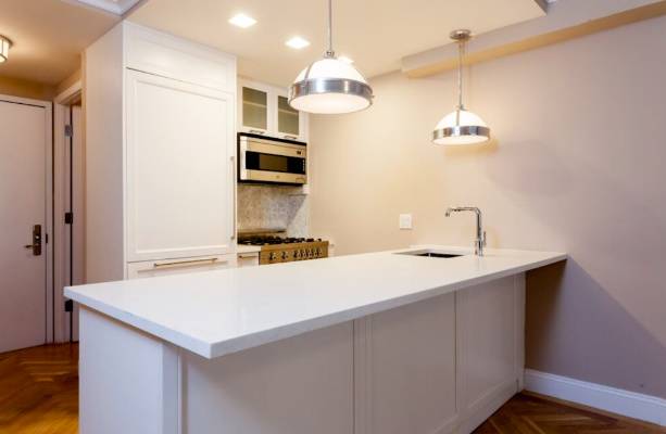 305 East 88th St – photo 3