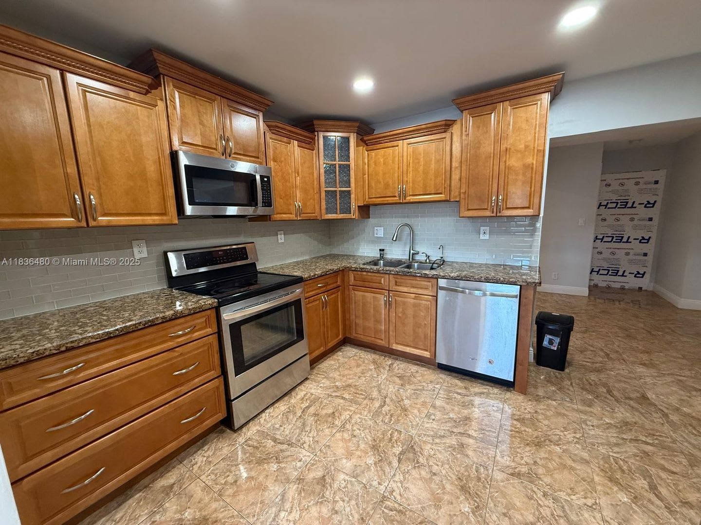 4281 NW 35th Terrace, Lauderdale Lakes, FL 33309 – photo 1
