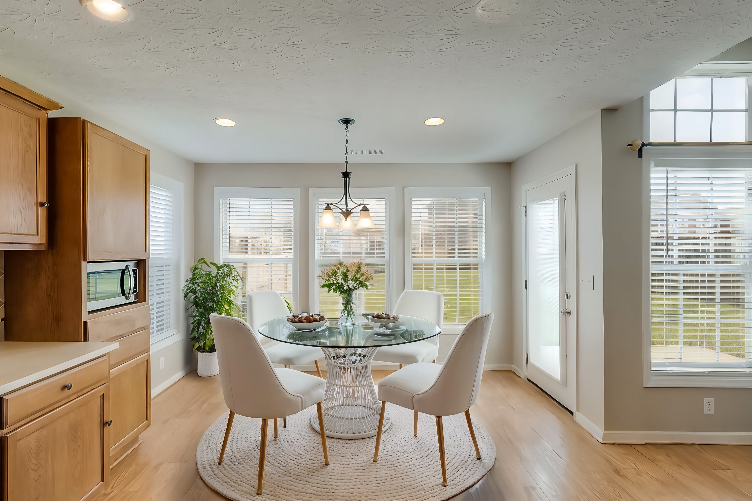 2481 Crescenzio Way – photo 3