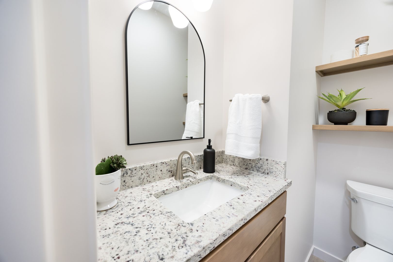 301 W. Short – photo 5