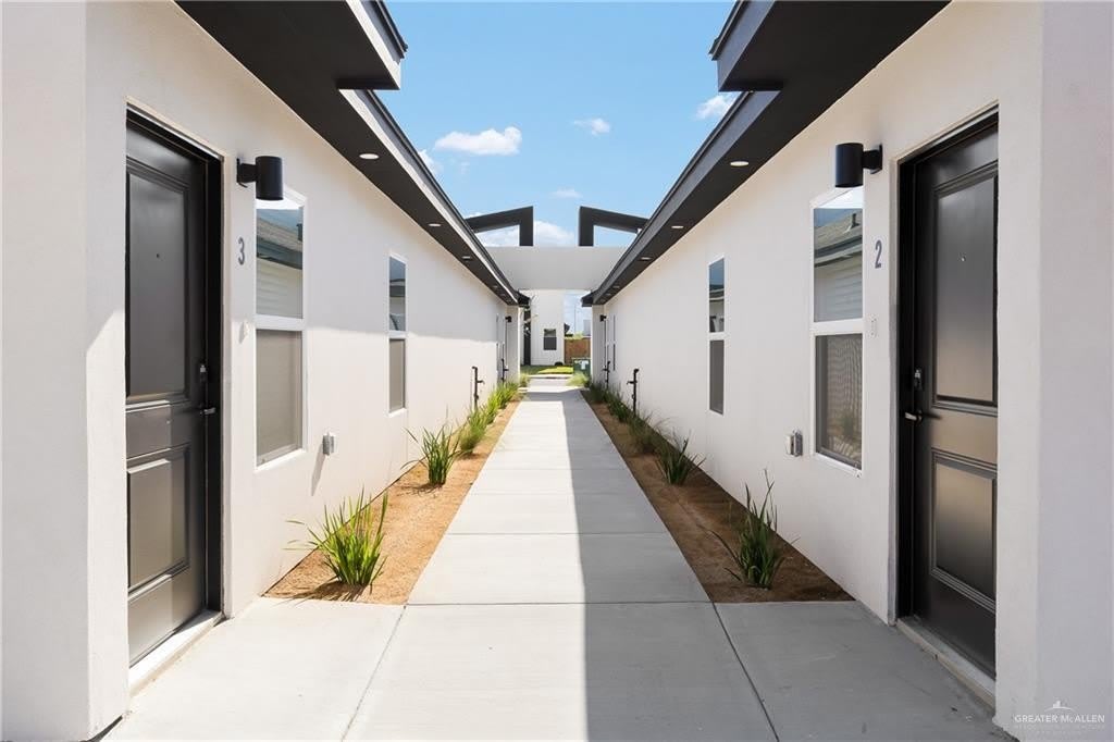 11501 N 25th Street – photo 2