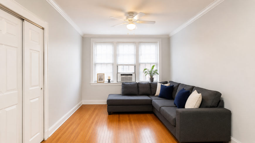 2332 W Addison – photo 3