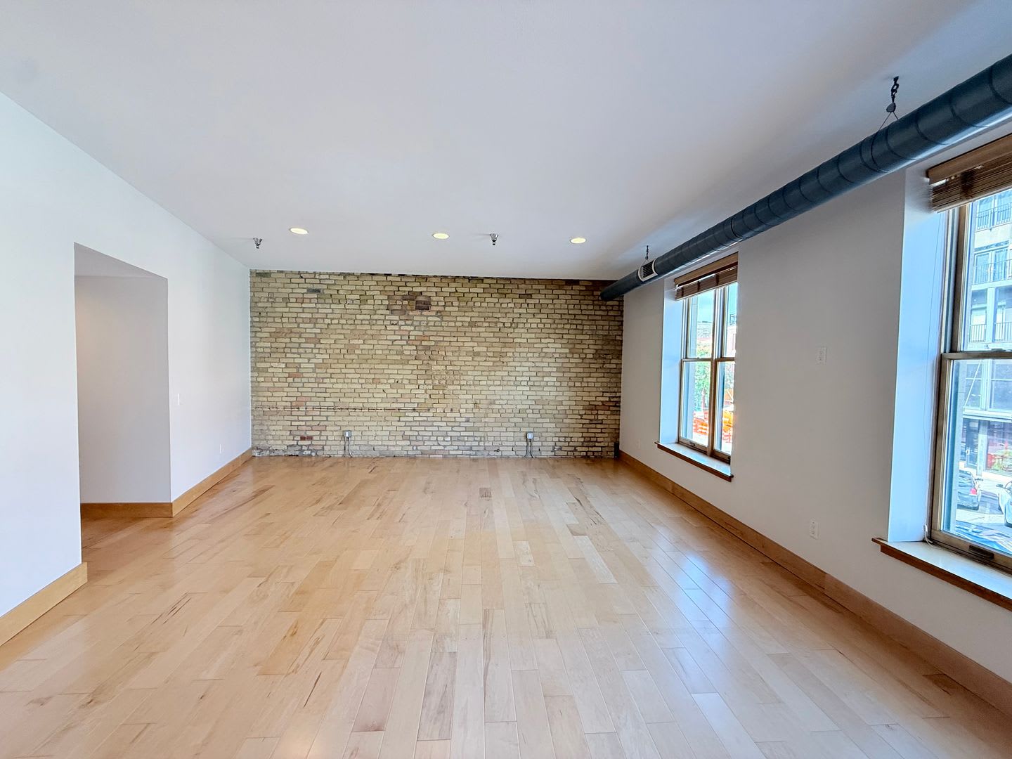 319 Broadway – photo 4