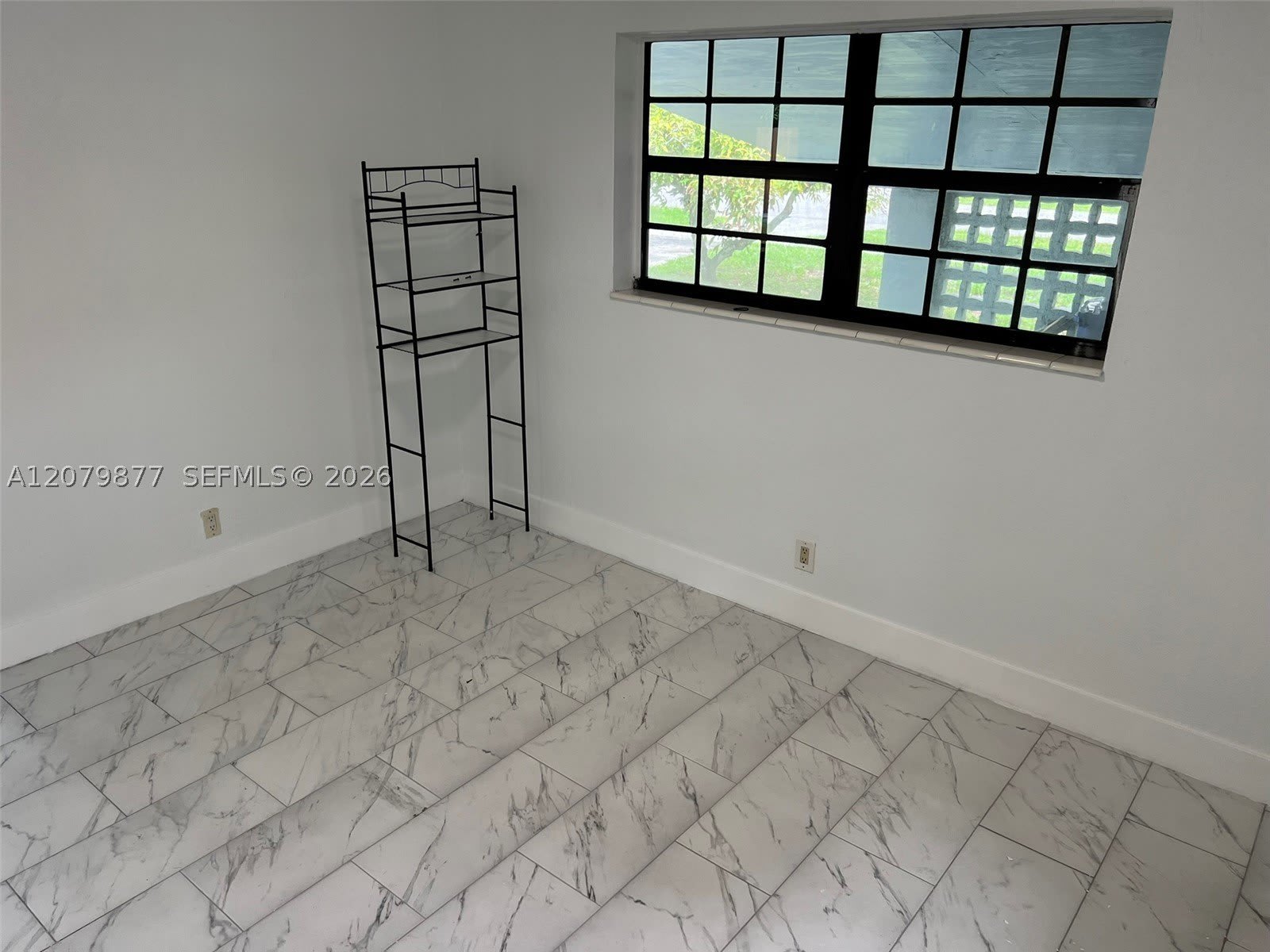 4421 NW 33rd St – photo 4