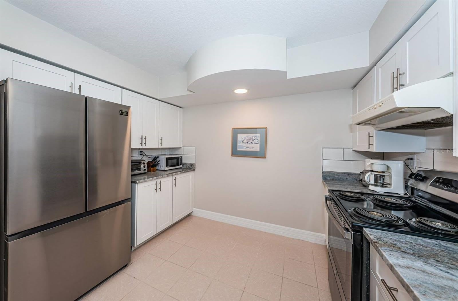 6061 BAHIA DEL MAR Circle – photo 3