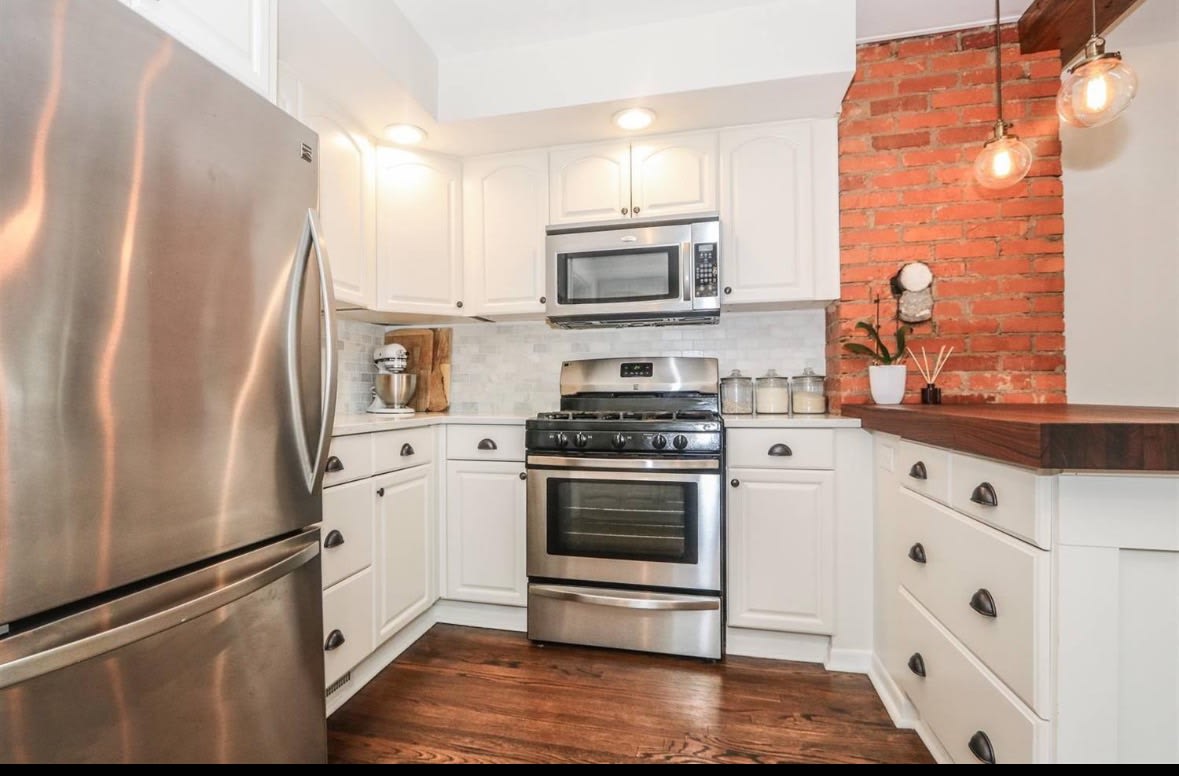 3868 Belmont Street – photo 3