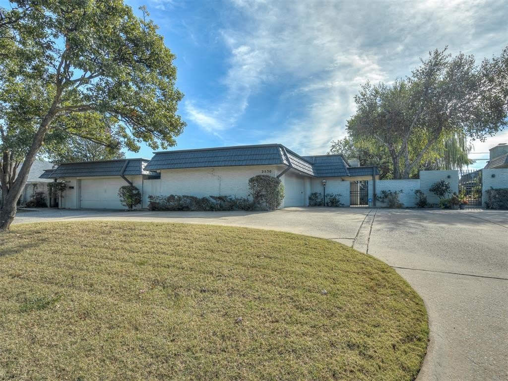 2530 NW 62nd Street – photo 1