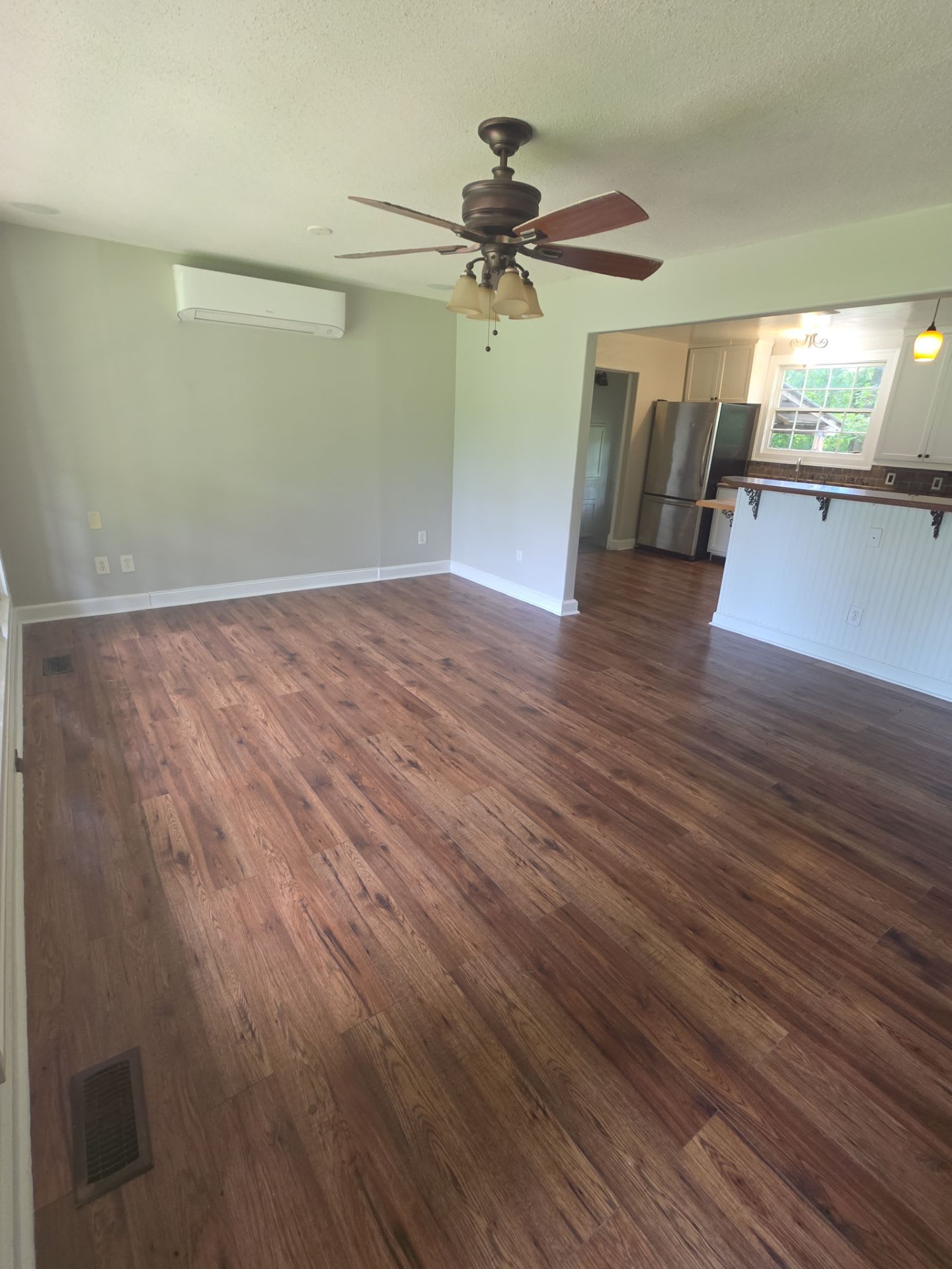 2313 Lynn Road Northwest – photo 3